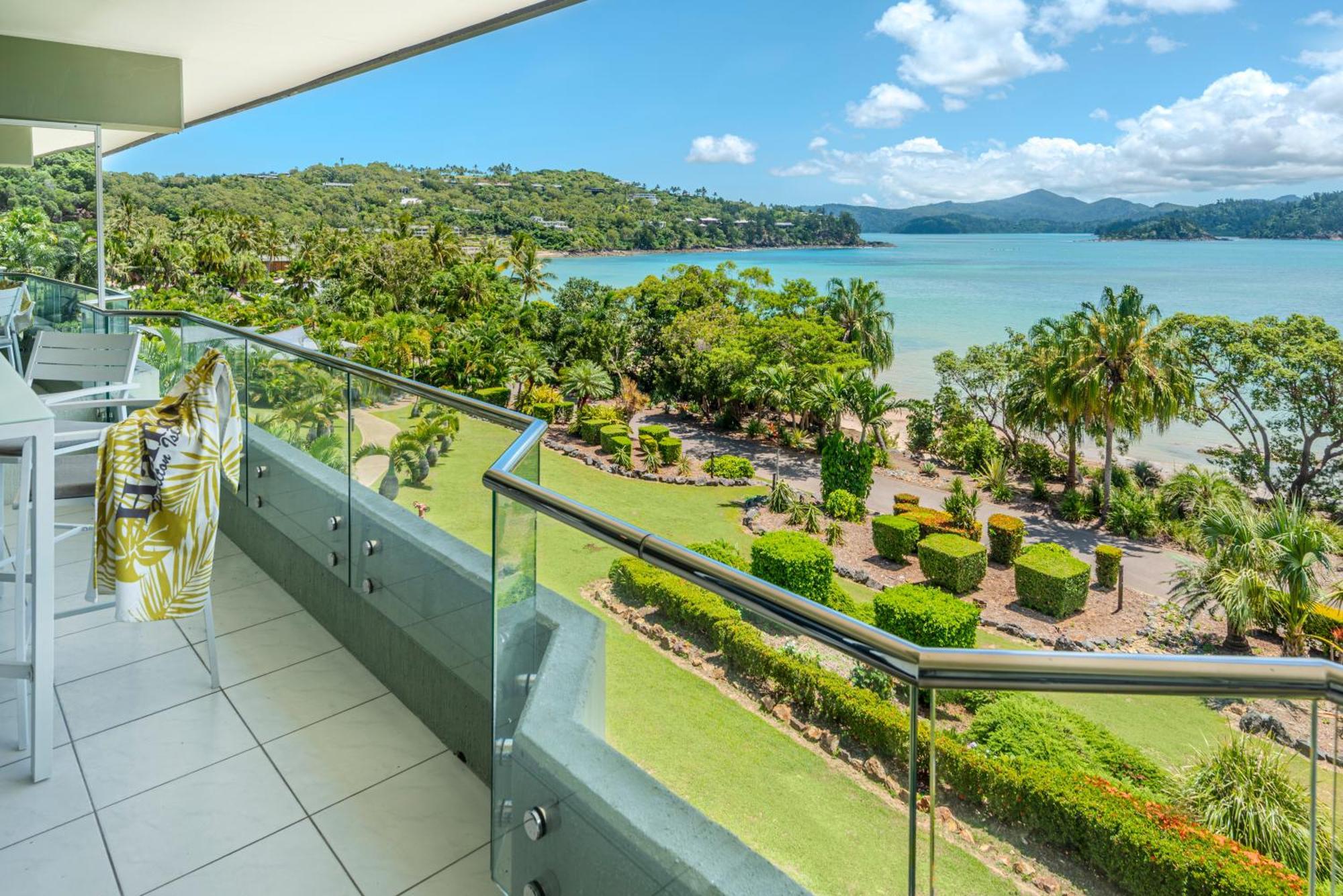 Lagoon Beachfront Lodge 202 On Hamilton Island By Hamorent エクステリア 写真