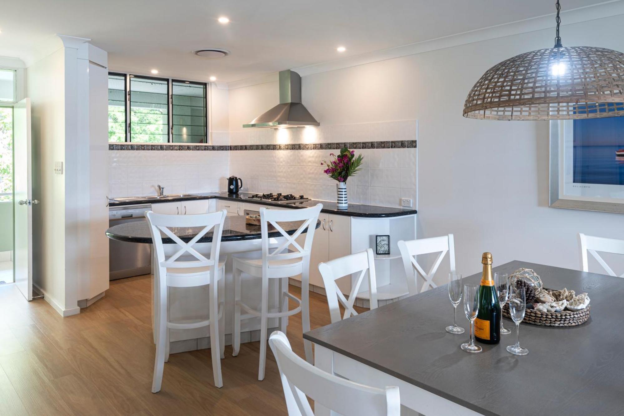 Lagoon Beachfront Lodge 202 On Hamilton Island By Hamorent エクステリア 写真